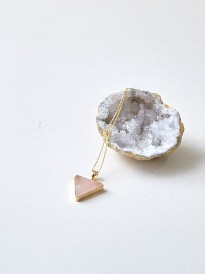 Rosenquarz Kette vergoldet