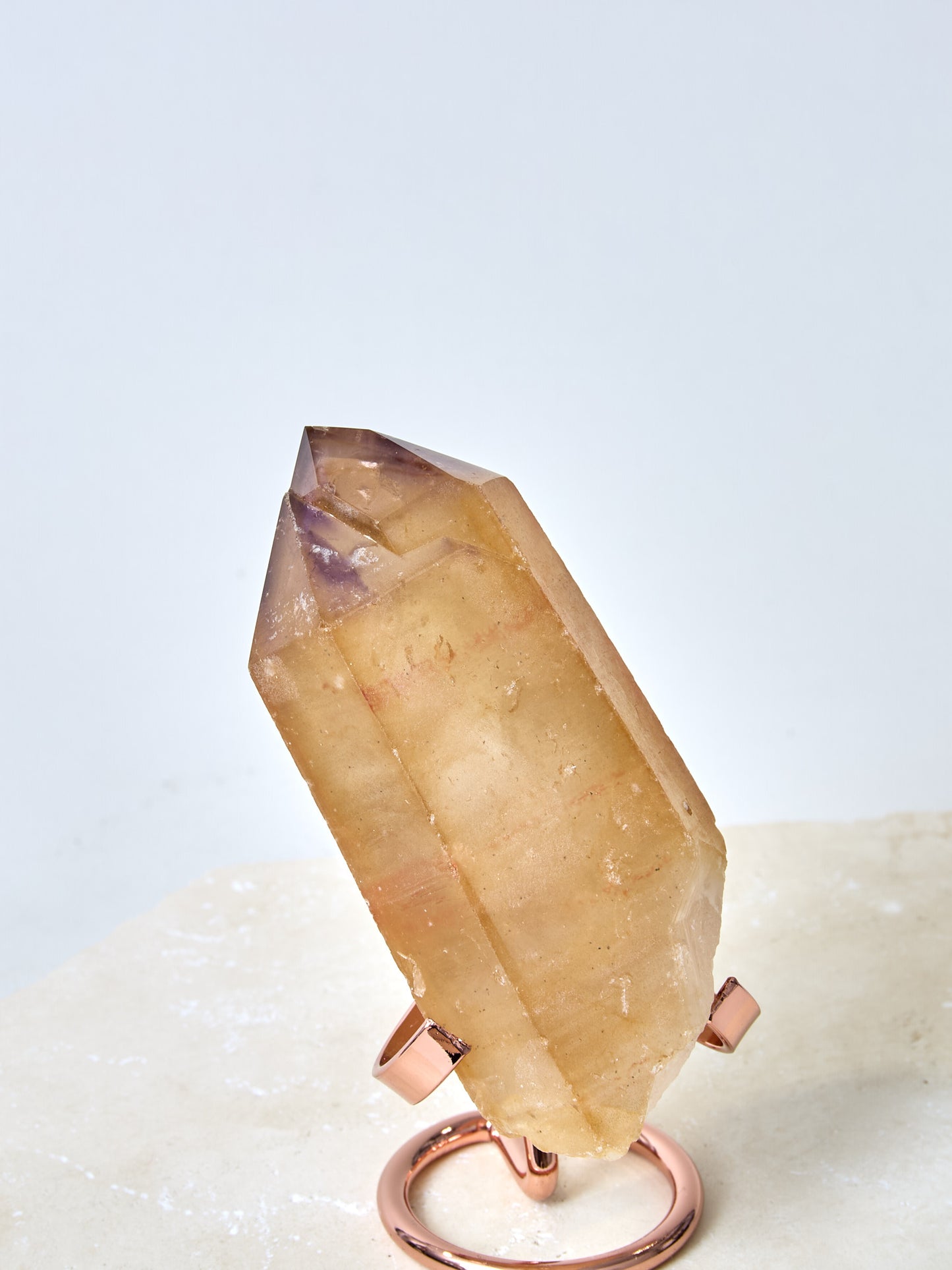 Lemurian Dreamcoat Bergkristall mit Ständer