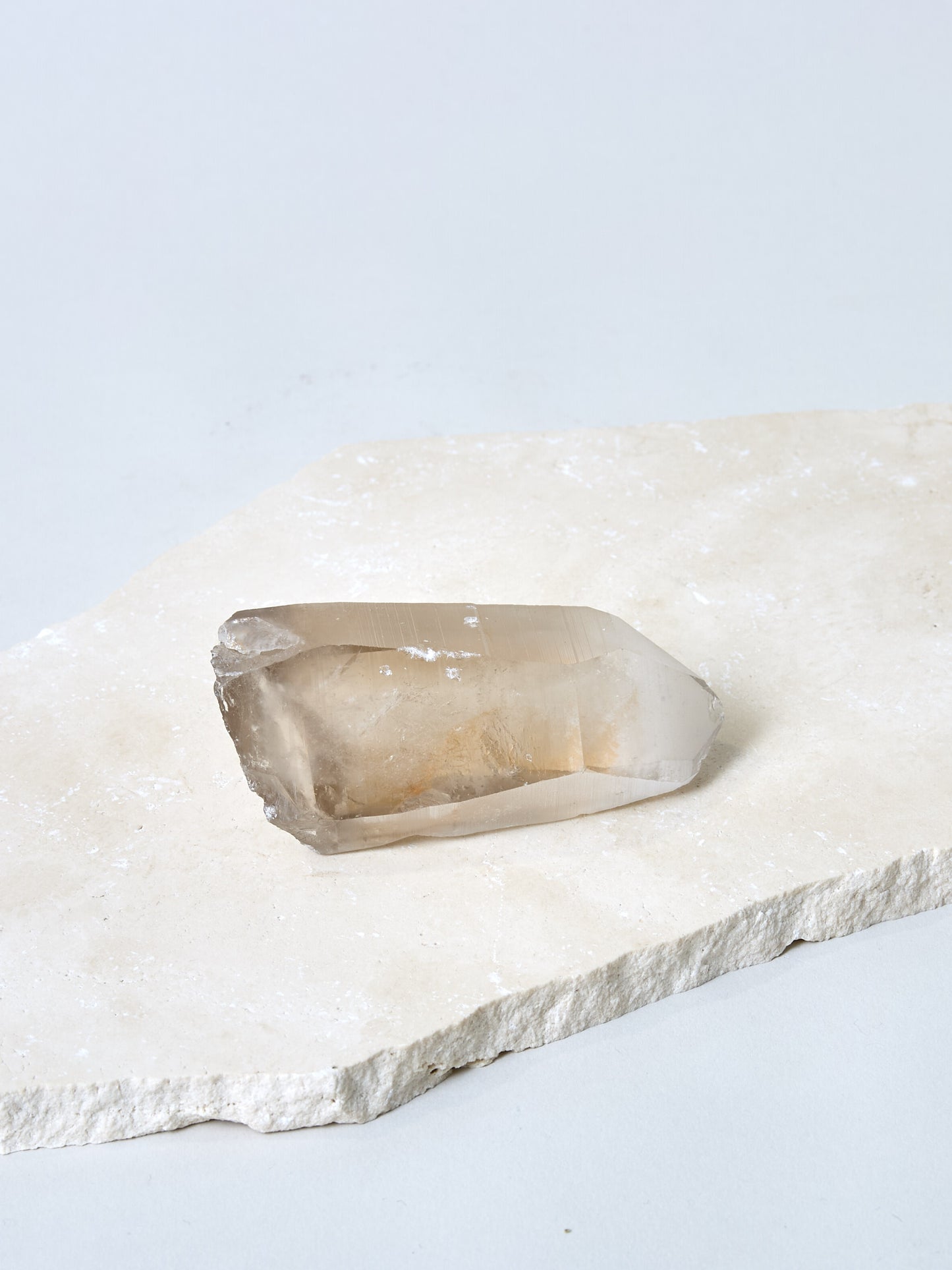 Lemurian Rauchquarz Spitze