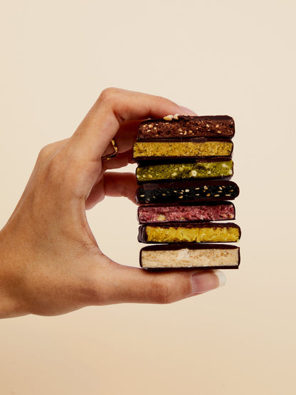 High Vibes Praline Erdbeere & Macadamia